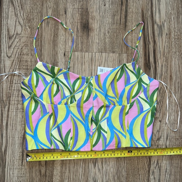 NEW! Zara Wavy Print Crop Top with spaghetti straps - Picture 11 of 11